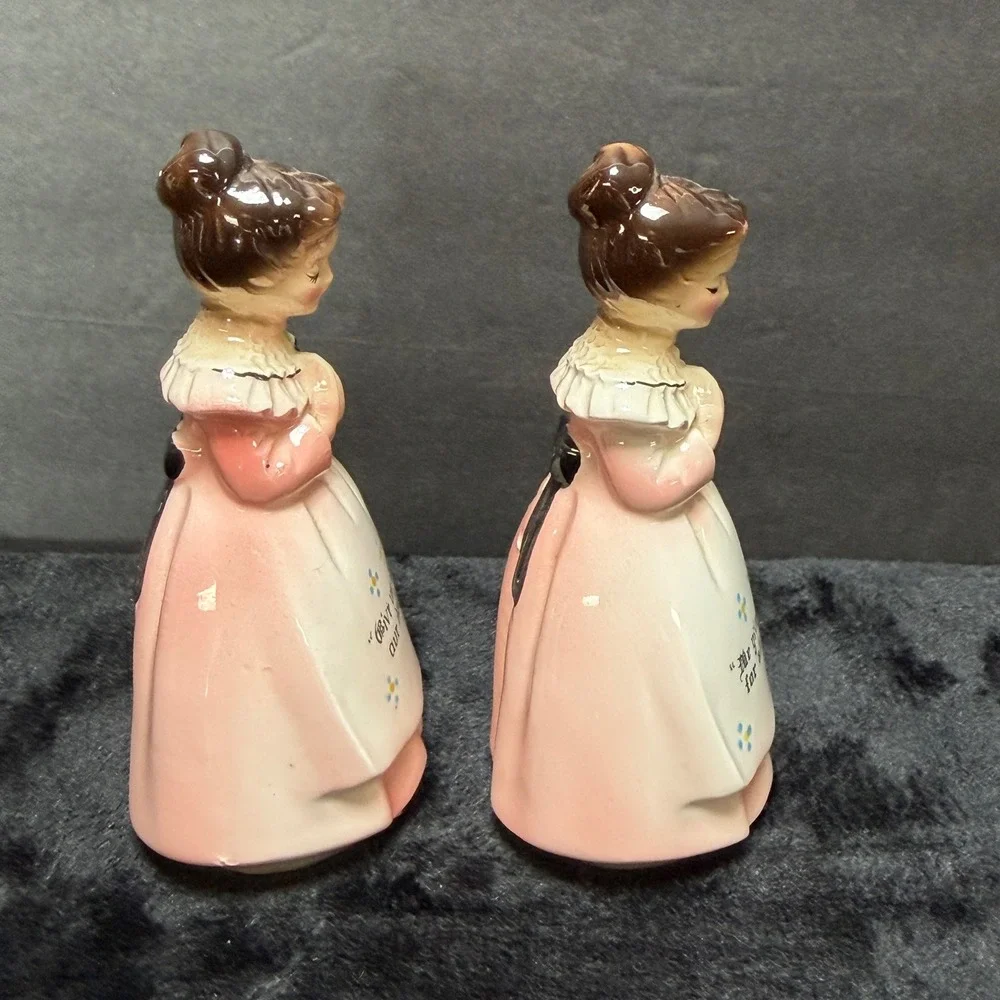 VTG Pink‎ Victorian Enesco Prayer Lady Ceramic Salt Pepper Shakers Mid Century